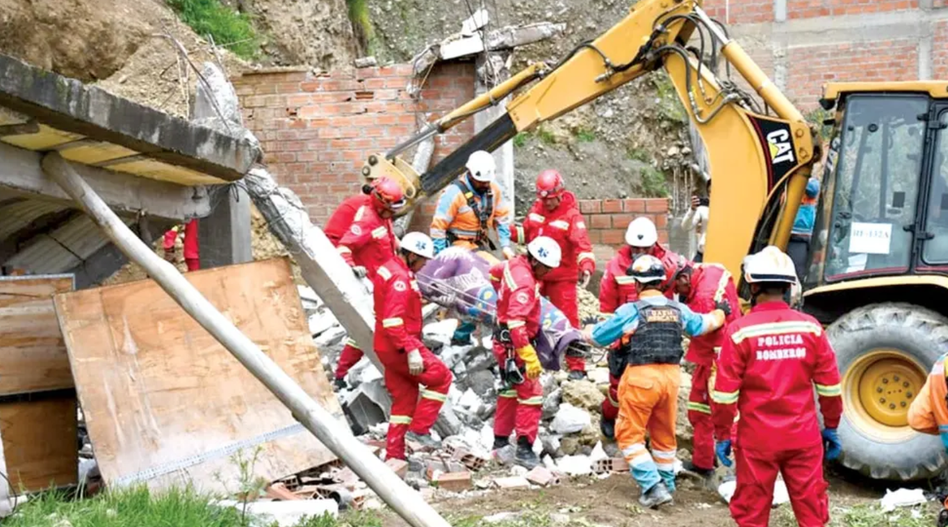 Lluvias castigan Bolivia y dejan 42 fallecidos; activa alerta roja en 5 departamentos