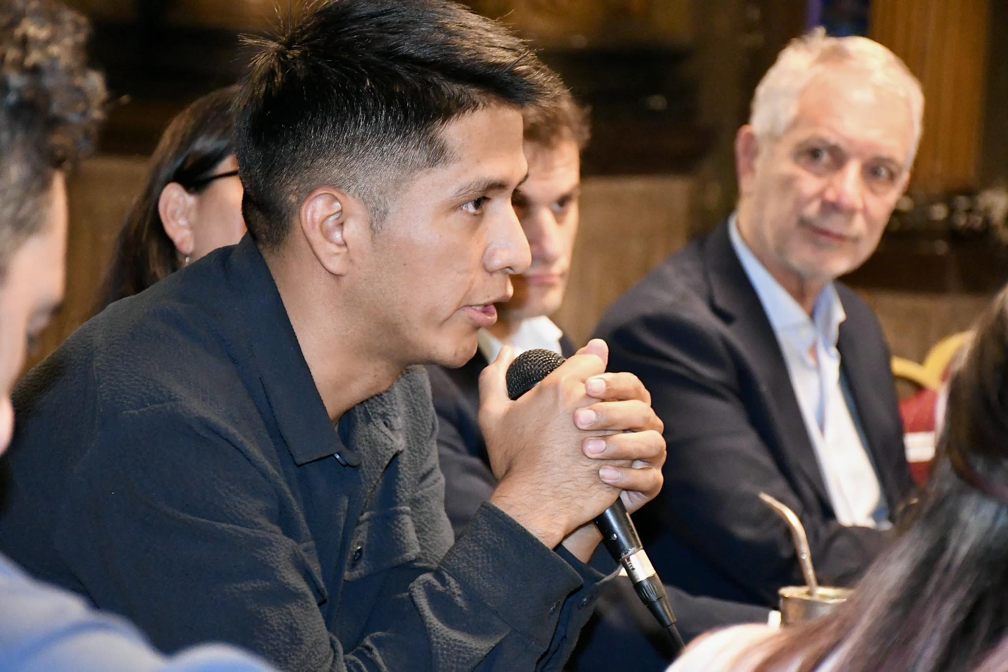 ANDRÓNICO LANZA UN DARDO A EVO: “QUE EL PUEBLO JUZGUE, ¿QUIÉN TRAICIONÓ A QUIÉN?”